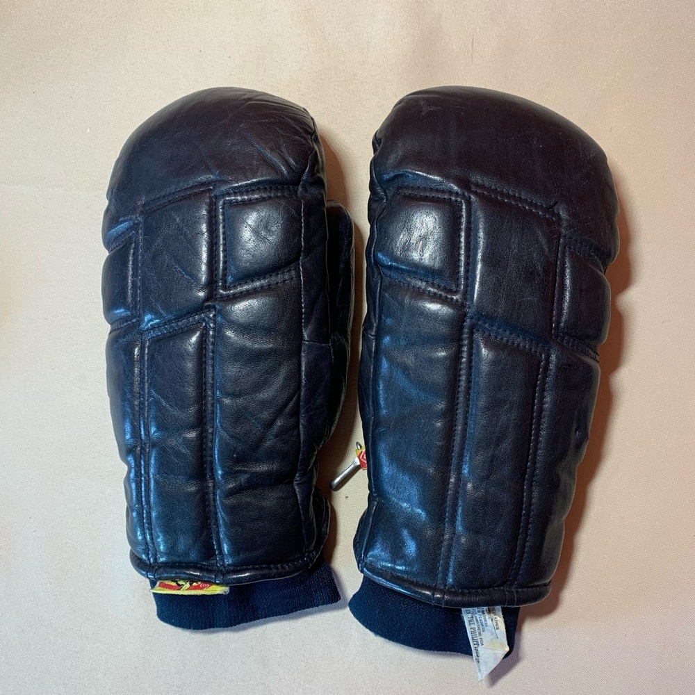 Kombi Snow Ski Mittens Vintage Black Leather Great Down